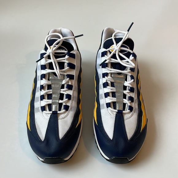 Size 14 - Nike Air Max 95 Michigan - Picture 2 of 6